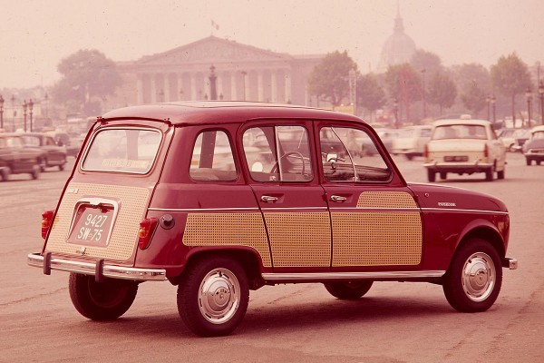 Renault_25408_global_en